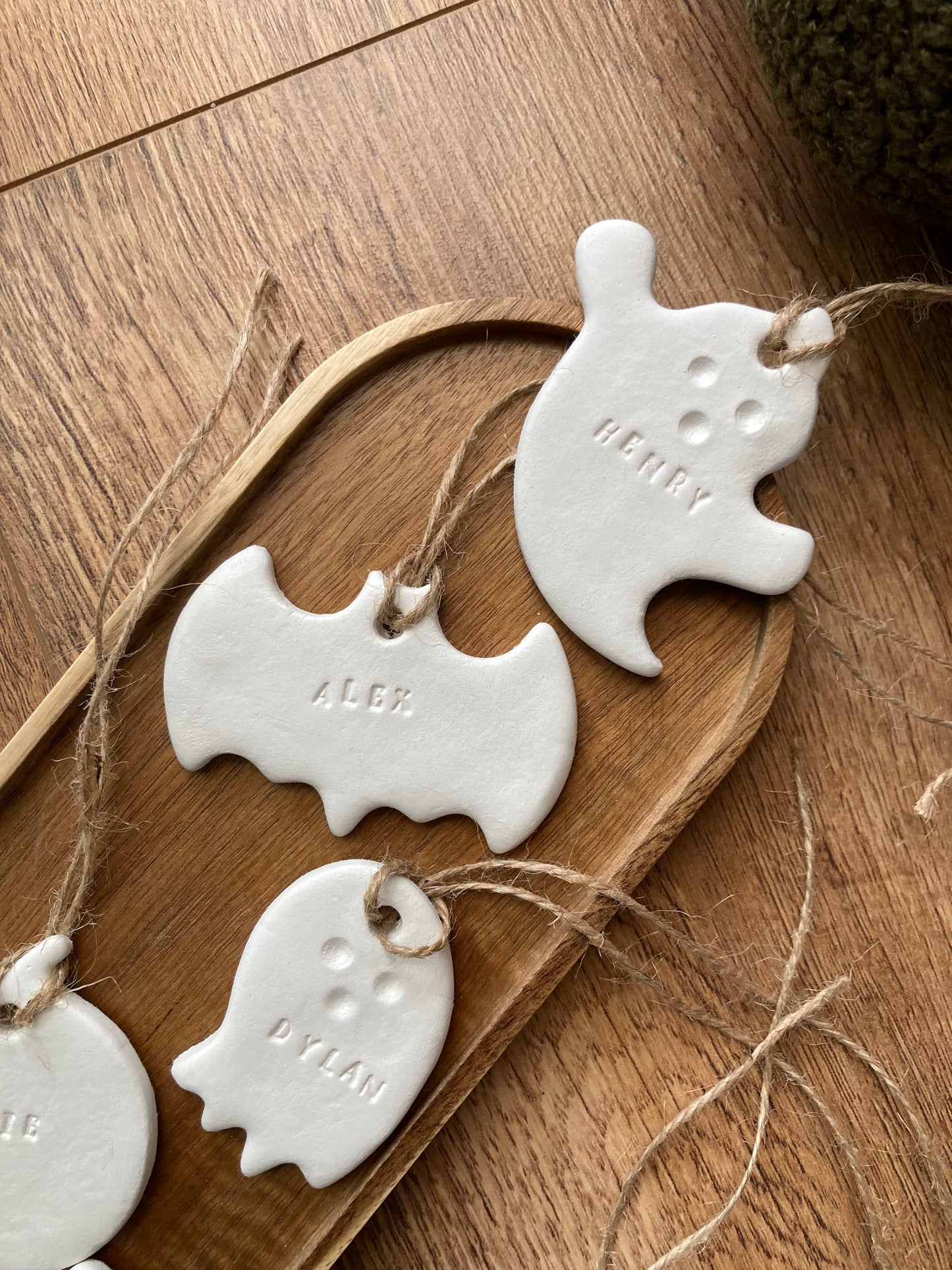 Handmade Personalised Halloween decoration / Halloween decor / Halloween gift / Autumn decoration / Clay pumpkin ghost